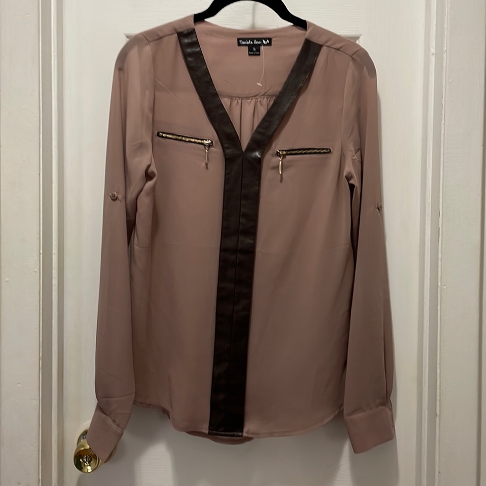 Double Zero Brand Blouse 🤎